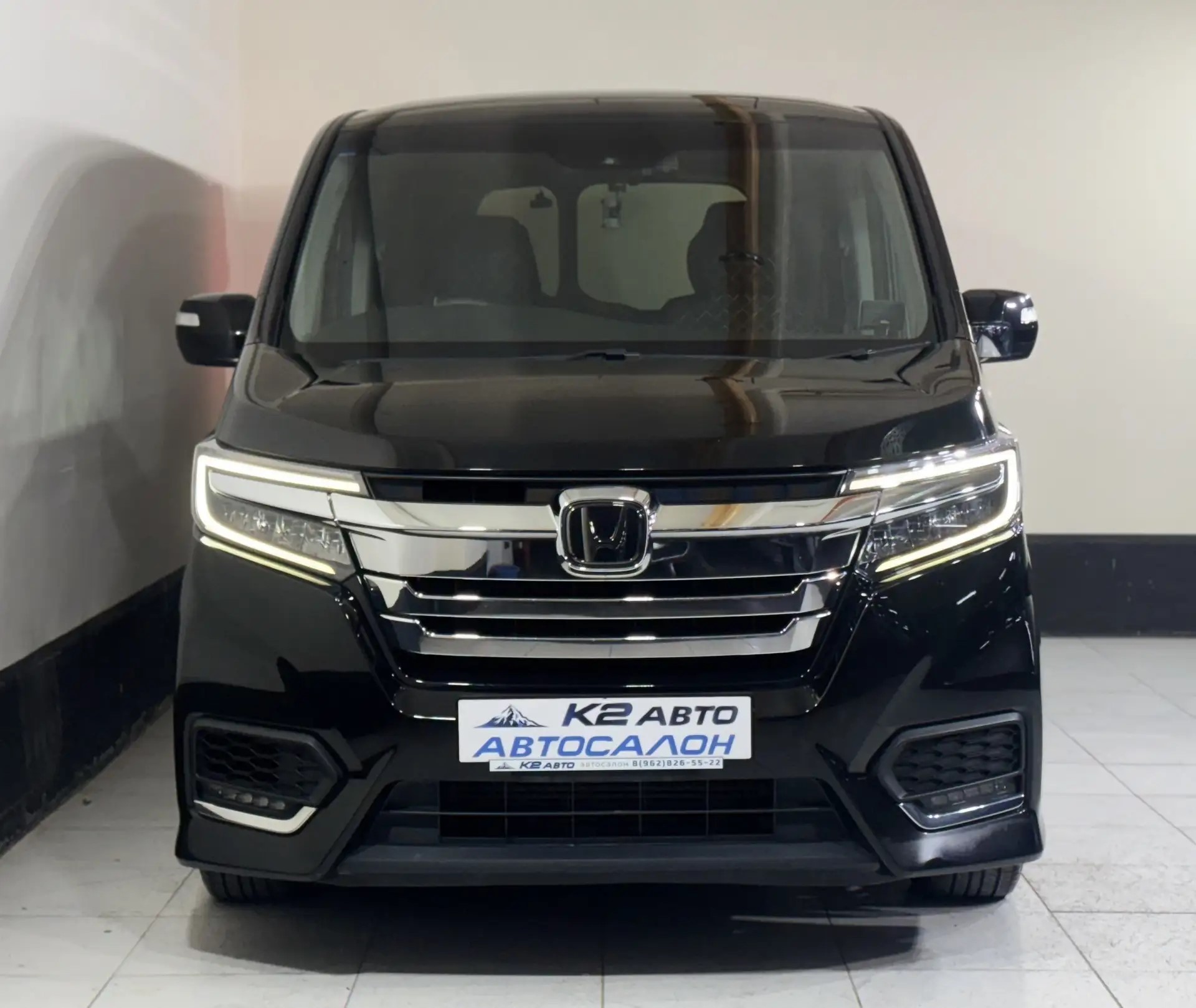 Honda Stepwgn — 2019 г., 136 213 км — купить в К2 АВТО Новосибирск