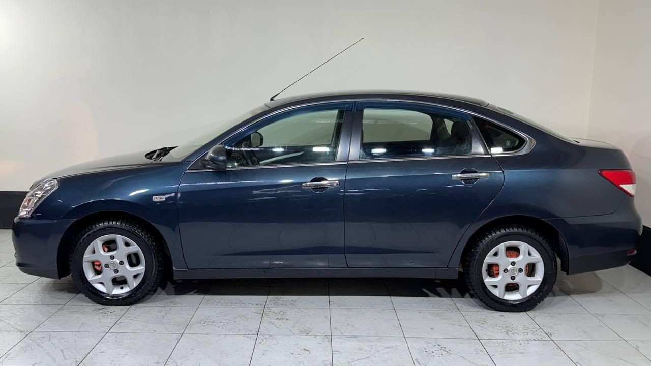 Nissan Almera